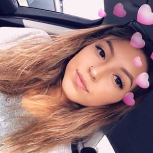 Meet your Posher, Alyssa